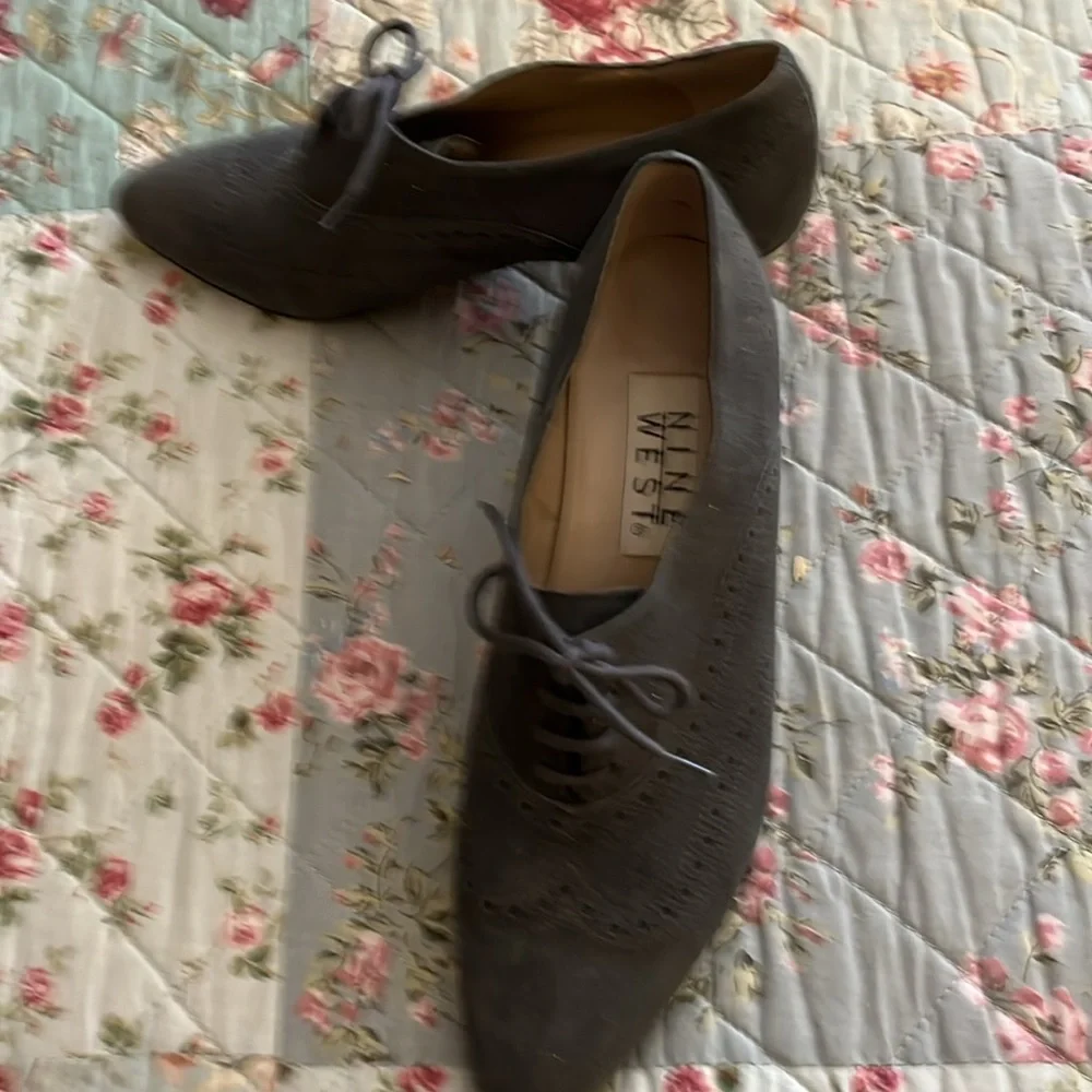 NINE WEST SIZE 7N - Picture 5 of 5